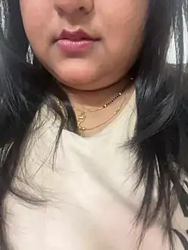 Snapshot of smile_pretty chatting on March 9, 2025, 5:06 pm smile pretty online show from March 9, 2025, 5:06 pm