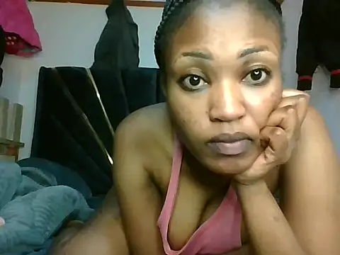 cutenipples online show from April 9, 2026, 3:30 am