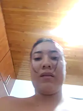 Snapshot of Blushing_Katy chatting on January 31, 2025, 10:31 am Blushing Katy online show from January 31, 2025, 10:31 am