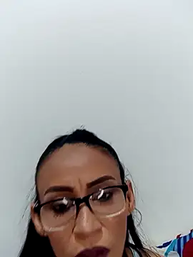 Snapshot of BarbaraMature chatting on December 18, 2025, 4:22 pm BarbaraMature online show from December 18, 2025, 4:22 pm