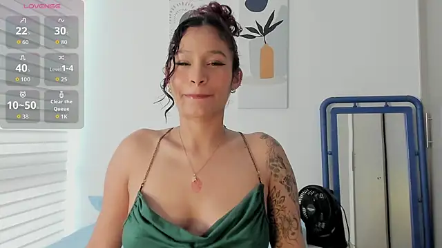 SeleneClark online show from March 28, 2026, 10:22 pm