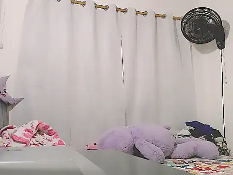 Snapshot of tifany19_ chatting on November 23, 2025, 1:37 am tifany19 online show from November 23, 2025, 1:37 am