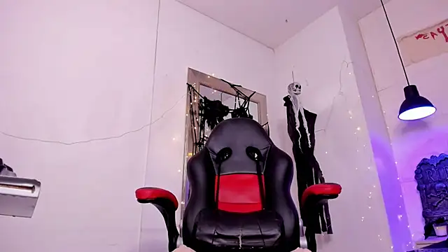 Snapshot of angel_hardy_dl chatting on October 31, 2025, 10:45 am angel hardy dl online show from October 31, 2025, 10:45 am