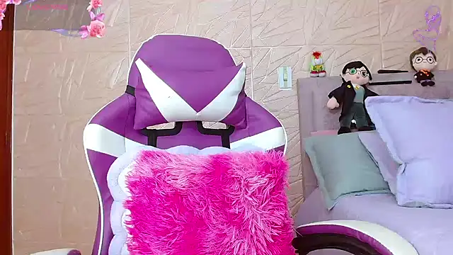 Snapshot of kendallsweet7 chatting on October 11, 2025, 7:48 pm kendallsweet7 online show from October 11, 2025, 7:48 pm