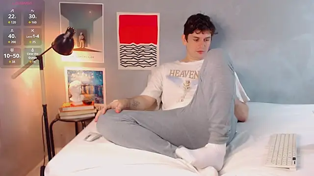 Snapshot of Elio555 chatting on November 16, 2025, 3:39 pm Elio555 online show from November 16, 2025, 3:39 pm