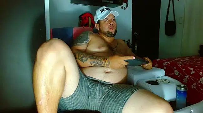 Michaell Myerss  online show from February 27, 2025, 6:53 pm