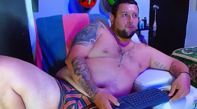 Michaell Myerss  online show from March 4, 2025, 10:16 pm