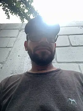 rich0431 online show from October 8, 2025, 5:13 pm