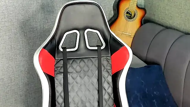 Ricardogo19 online show from November 9, 2025, 4:33 pm