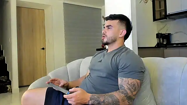 Snapshot of Ricardogo19 chatting on January 9, 2026, 11:55 pm Ricardogo19 online show from January 9, 2026, 11:55 pm