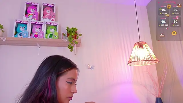 Snapshot of emily_bank chatting on May 16, 2026, 8:19 pm emily bank online show from May 16, 2026, 8:19 pm