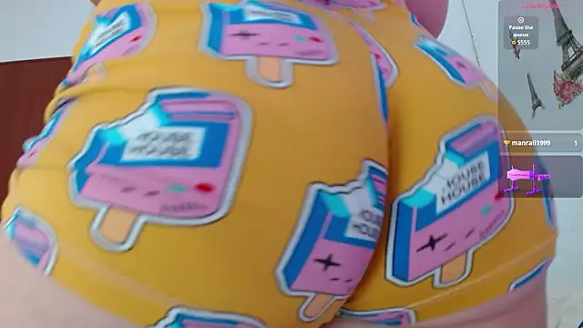 Emelyross  online show from February 1, 2026, 9:18 am