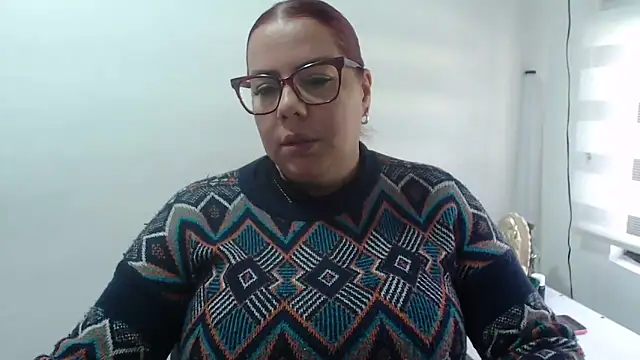 Snapshot of Rebecagiraut chatting on November 18, 2025, 2:31 pm Rebecagiraut online show from November 18, 2025, 2:31 pm