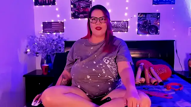 Snapshot of Rebecagiraut chatting on March 13, 2025, 2:49 am Rebecagiraut online show from March 13, 2025, 2:49 am