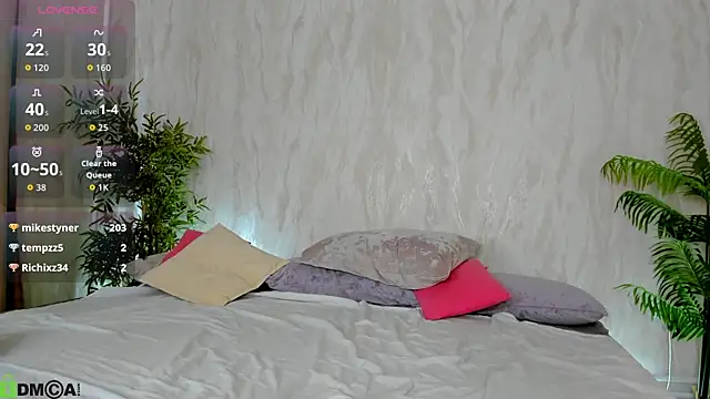 Snapshot of Valerie_Woods chatting on March 2, 2026, 7:15 am Valerie Woods online show from March 2, 2026, 7:15 am