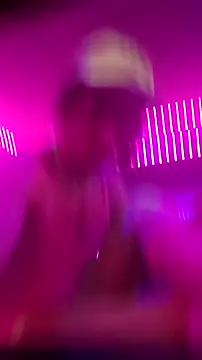 gurlnips online show from March 3, 2026, 9:49 am