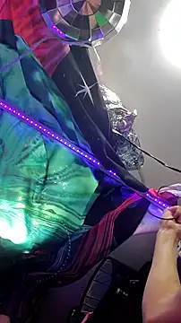 gurlnips online show from March 27, 2026, 10:49 am