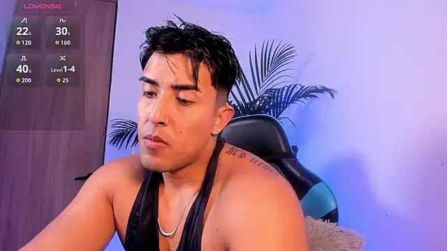 Snapshot of Alan_greek_1 chatting on November 29, 2025, 1:28 am Alan greek 1 online show from November 29, 2025, 1:28 am