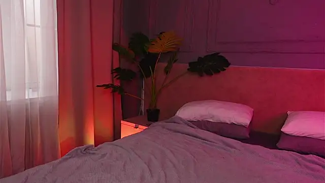 Liv Fay online show from March 25, 2026, 2:27 pm