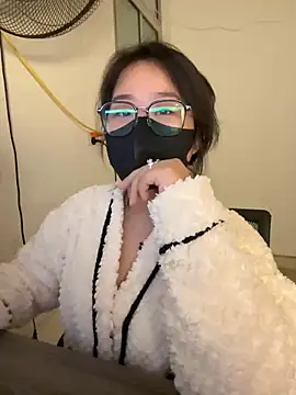 Snapshot of Jenni_nana chatting on December 14, 2024, 7:03 pm Jenni nana online show from December 14, 2024, 7:03 pm