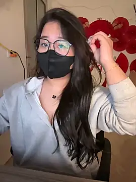 Snapshot of Jenni_nana chatting on January 21, 2025, 4:37 pm Jenni nana online show from January 21, 2025, 4:37 pm