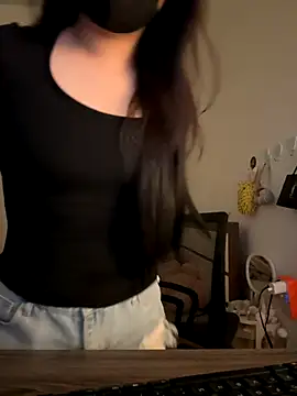 Snapshot of Jenni_nana chatting on October 12, 2025, 5:09 am Jenni nana online show from October 12, 2025, 5:09 am