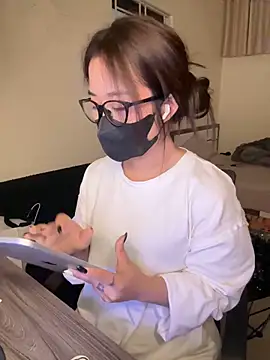 Jenni nana online show from March 1, 2026, 6:46 am