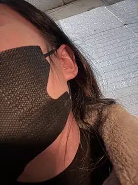 Snapshot of Tina_995 chatting on December 31, 2024, 2:51 am Tina 995 online show from December 31, 2024, 2:51 am