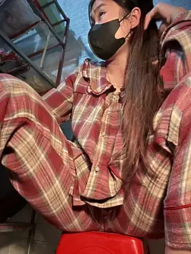 Snapshot of Tina_995 chatting on March 11, 2025, 1:12 pm Tina 995 online show from March 11, 2025, 1:12 pm