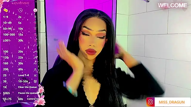 Snapshot of Nikita_Gers chatting on October 28, 2025, 3:51 am Nikita Gers online show from October 28, 2025, 3:51 am