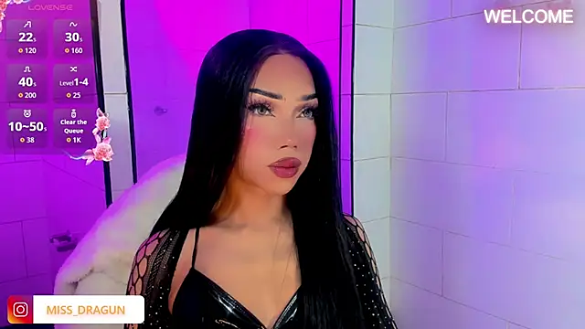 Snapshot of Nikita_Gers chatting on December 15, 2025, 1:22 am Nikita Gers online show from December 15, 2025, 1:22 am