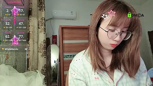 Lili 666 online show from February 27, 2026, 12:44 am