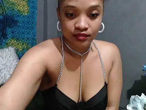 CREAMYCUPCAKExxx online show from November 1, 2025, 1:23 am
