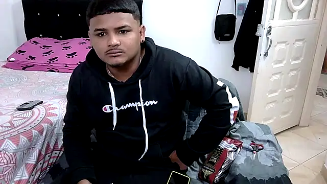 Boycuriousxxx online show from February 12, 2026, 12:05 pm