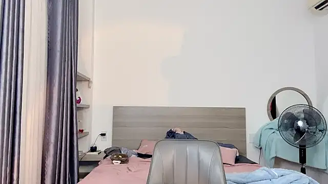 Snapshot of Na_baby chatting on January 5, 2026, 5:27 pm Na baby online show from January 5, 2026, 5:27 pm