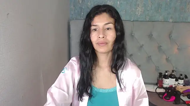 ginasailor online show from April 18, 2026, 1:08 am