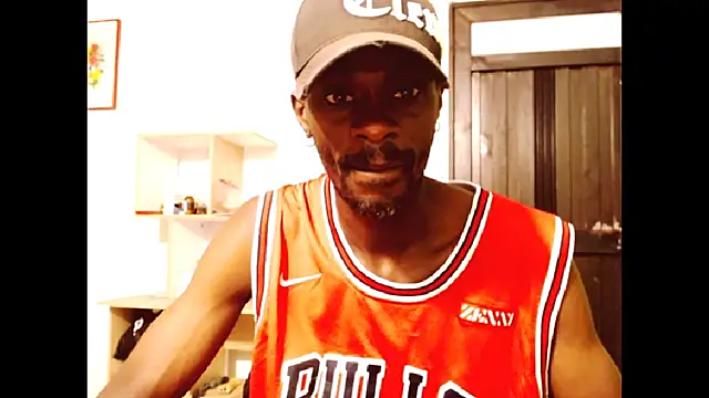 Snapshot of phillip-hot chatting on November 9, 2025, 12:36 am phillip-hot online show from November 9, 2025, 12:36 am