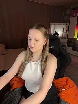 Lexi noah online show from March 10, 2026, 9:19 pm