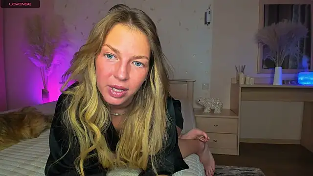 Jeanne Williams online show from February 13, 2025, 2:45 am