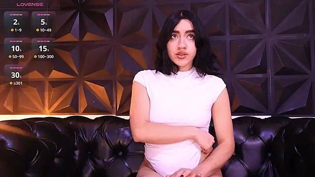 KasiaNoir  online show from February 20, 2026, 12:18 pm