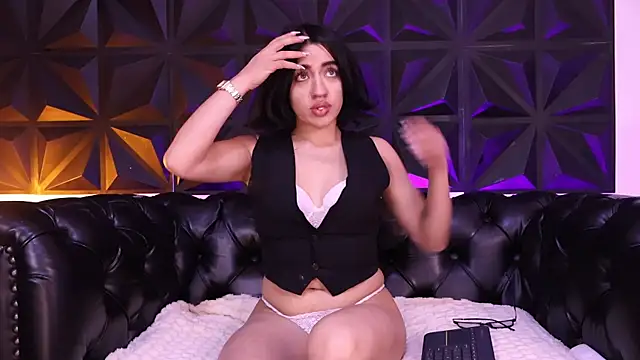 KasiaNoir  online show from November 26, 2025, 12:16 pm