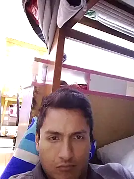 Snapshot of Pingas18cm chatting on September 13, 2025, 3:12 pm Pingas18cm online show from September 13, 2025, 3:12 pm