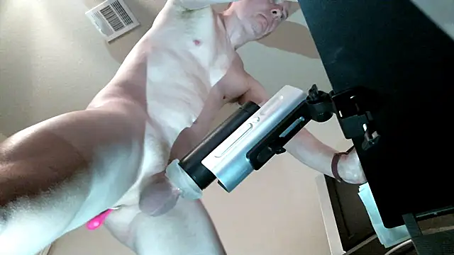 Snapshot of privateD chatting on December 4, 2024, 4:10 pm privateD online show from December 4, 2024, 4:10 pm