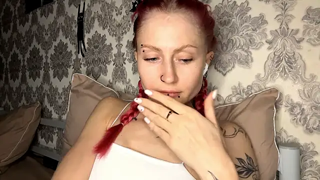 MarthaGees online show from November 27, 2025, 5:24 pm