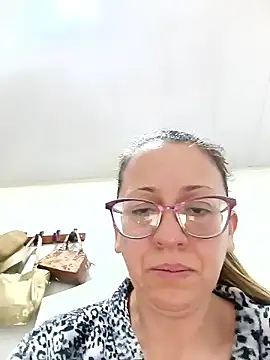 Snapshot of miss_hanna07 chatting on January 7, 2026, 1:05 pm miss hanna07 online show from January 7, 2026, 1:05 pm