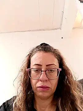 miss hanna07 online show from December 2, 2025, 4:09 pm