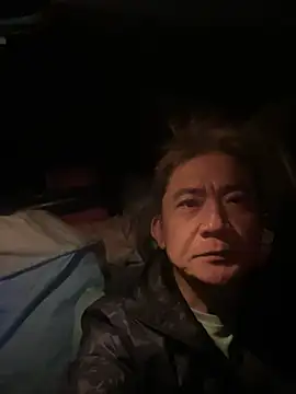 Snapshot of YuHsuant chatting on January 28, 2025, 7:00 pm YuHsuant online show from January 28, 2025, 7:00 pm