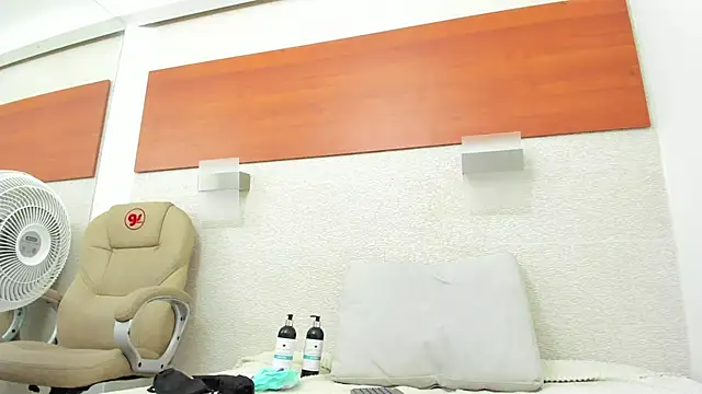 maddy cartter online show from January 9, 2026, 10:22 am