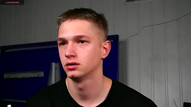 Snapshot of dustyn_fox chatting on November 27, 2025, 3:01 pm dustyn fox online show from November 27, 2025, 3:01 pm