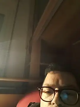 Nikart83 online show from October 7, 2025, 6:53 pm